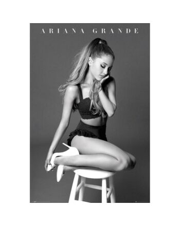 Ariana Grande Poster 217-157680